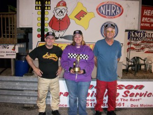 L-R John Day Waterloo Super Pro, KING of the Track Champion Brianne McBride Agency Sportsman, Bill Gissible Carlisle Pro. (photo submitted)