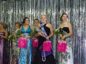 First Runner-Up Mallory DeJong (left), Queen Allie Ferguson (center), Second Runner-Up Mickey Dunkin (right)