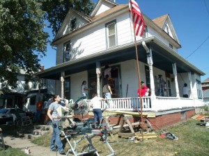 This group from Cargill helped to rehabilitate this porch in Oskaloosa as part of 'Day of Caring'
