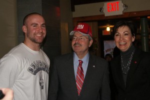 Oskaloosa's very own Super Bowl Champ Tyler Sash stopped by and me Governor Branstad and LG Kim Reynolds. Sash presented a hat to the Governor.