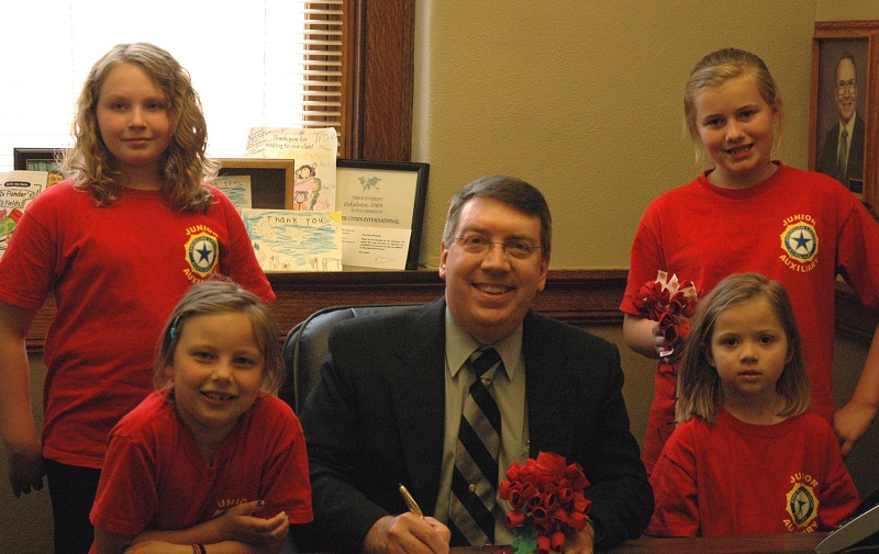 American Legion Junior Auxiliary Prepares For Annual Fundraiser