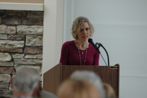 Andrea Tennison, Patient Care Coordinator for MHP Home Health and Hospice Services welcomes everyone to the evenings memorial service