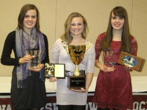 Nadine Van Zomeren (senior, Pella High School) IHSA Champion, Saddleseat Equitation IHSA Reserve Champion, Pleasure Equitation Renae Van Zomeren, Owner & Trainer, Timber Hills Farm Avis Van Zomeren Rachel Farner Nadine Van Zomeren Mark Van Zomeren, Owner & Trainer, Timber Hills Farm