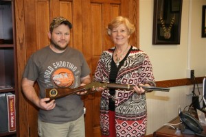 President Ann Fields presents prize to raffle winner, Rob Harvey (submitted photo)