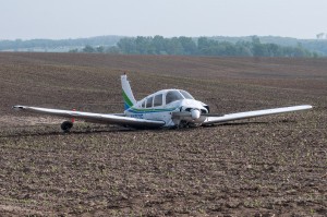 This Piper aircraft crashed Saturday around noon in rural Mahaska County. (photo by Oskaloosa News)