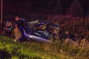 The scene of a single vehicle accident west of Oskaloosa Friday evening that resulted in 6 teens being injured. (photo by Denis Currier/Oskaloosa News)