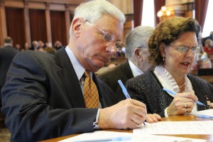 Rep. Guy Vander Linden (R-Oskaloosa) is seen here signing the oath of office in the Iowa House chamber as the 86th General Assembly kicked off Monday at the Capitol.