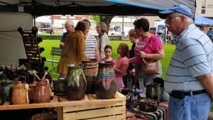 Art on the Square 2015 (photo from Oskaloosa Main Street)