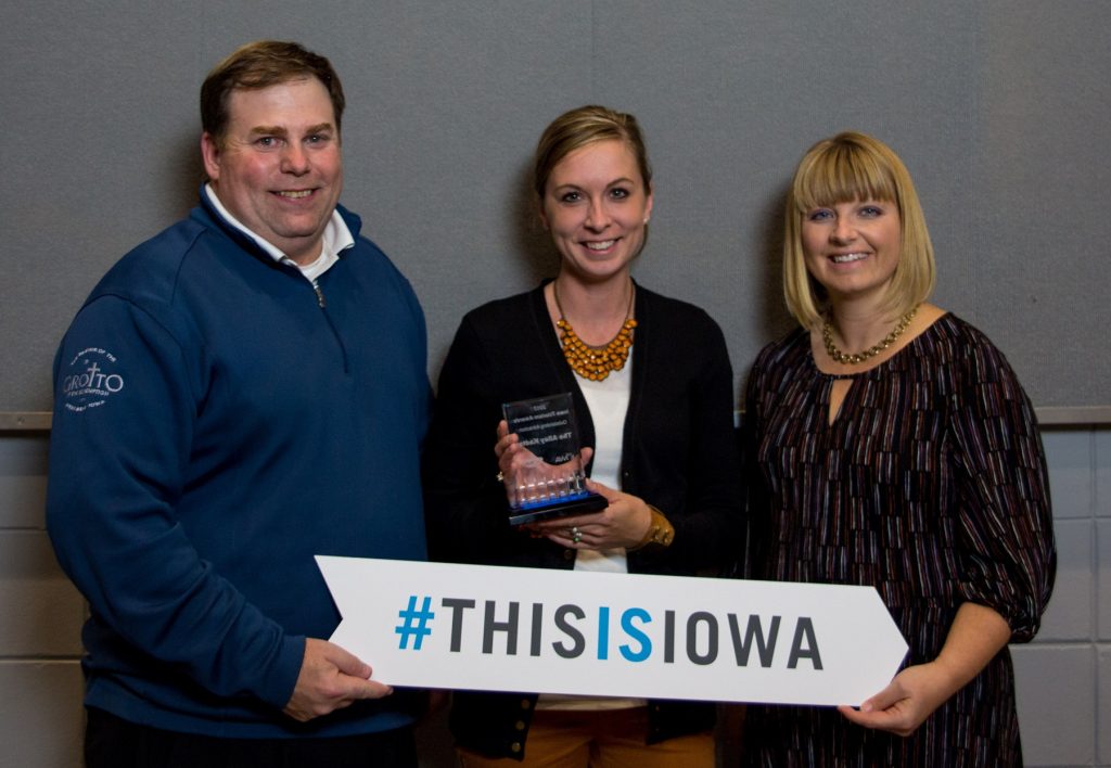 'The Alley' Wins Tourism Award Oskaloosa News Oskaloosa News