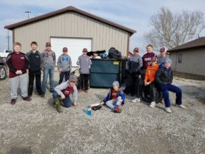 On Sunday March 18th, the Oskaloosa Force baseball team came together to give back to the community! They showed up as a team to pick up trash around the entire community bike trail!! It took them four hours to do so - that is a true testament of teamwork! Thank you to all the players and parents who donated their time to help keep the trail as beautiful as ever!