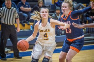 Kate Ylitalo (Jr., Maple Plain, Minn., Biology) came out of the gates red-hot racking up 10 points in the first quarter to guide the navy and gold to an early 21-9 advantage after one quarter of play.
