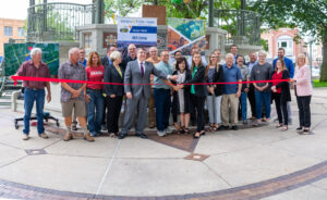 A delegation of landowners, professionals, and members of government from the state level to the local level cut the ceremonial ribbon on Iowa's newest certified site. Oskaloosa's certified site is the 5th largest in the state of Iowa.