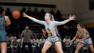 As good as it was in the first half, the Statesmen women’s basketball team failed to match that performance in the second stanza as it fell 71-70 to Graceland in Heart of America Athletic Conference action Wednesday.