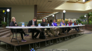 Oskaloosa School Board candidates took part in a forum at Penn Central Mall on Tuesday evening.