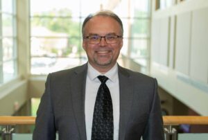 Mahaska Health welcomes Dr. Nickolas DeMark, Medical Director of Hospice and Palliative Care at the Hospice Serenity House.