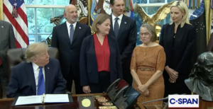  President Donald Trump was joined by officials including U.S. Secretary of Commerce Howard Lutnick, Iowa Attorney General Brenna Bird, U.S. Rep. Mariannette Miller-Meeks and U.S. Rep. Ashley Hinson at a news conference Sep. 28, 2026 in the Oval Office announcing plans for Mesabi Metallics to build a $15 billion steel mill in Iowa. (Photo screenshot via CSPAN)