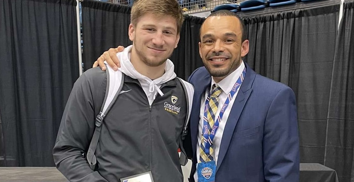Sams Becomes All-American At National Wrestling Tournament - Oskaloosa News - Vimarsana News